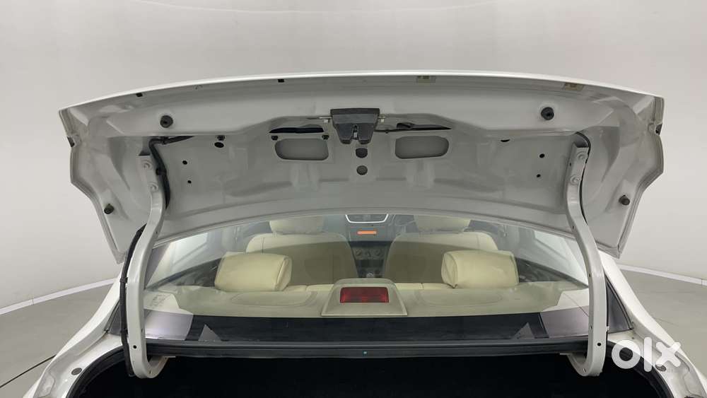 Maruti Suzuki Swift Dzire 1.3 Vxi, 2013, Petrol