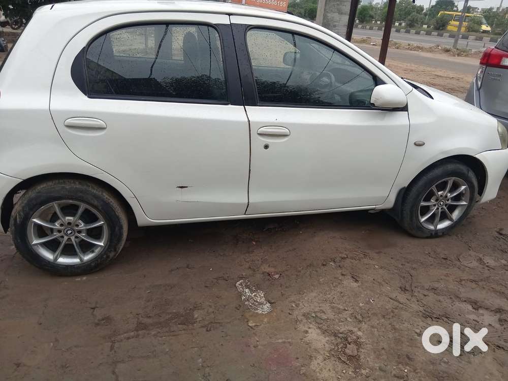 Toyota Etios Liva, 2012, Diesel