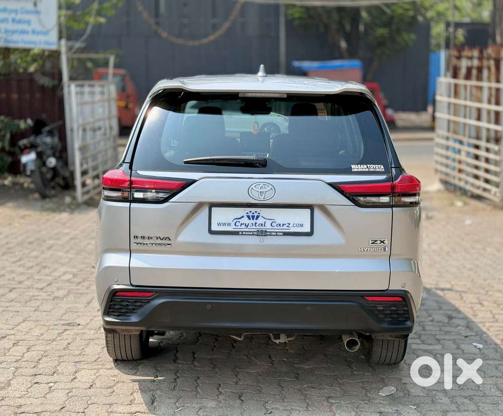 Toyota Innova Hycross 2.0 Zx (o) Hybrid 7 Str, 2024, Petrol