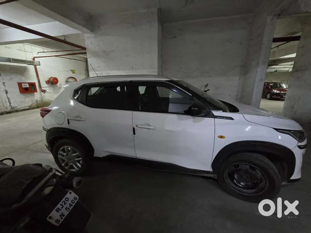 Nissan Magnite Cng