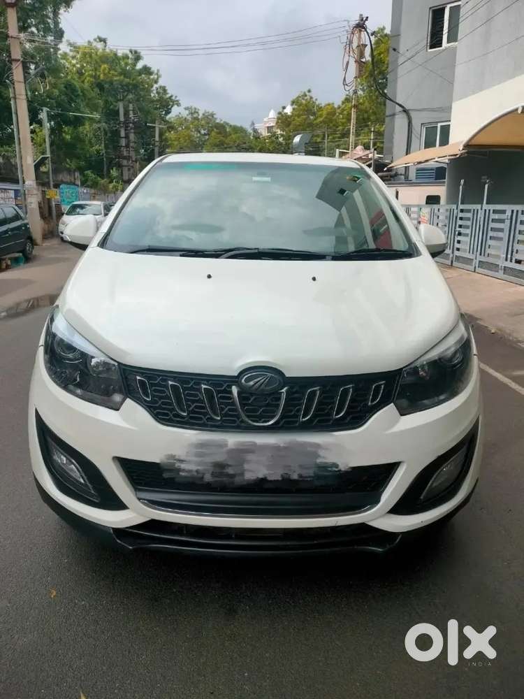 Mahindra Marazzo 2019