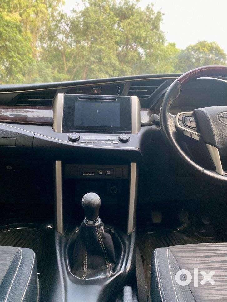 Toyota Innova Crysta 2.7 Vx Mt, 2016, Petrol