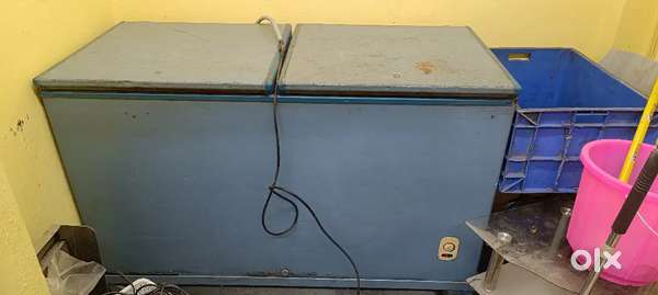 Deep freezer