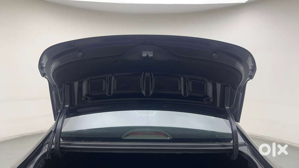 Hyundai Verna Ex 1.6 Vtvt At, 2018, Petrol