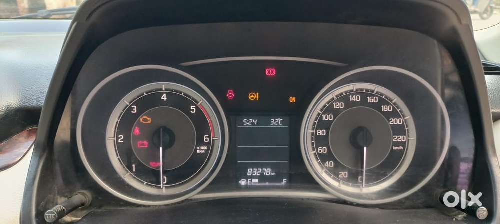 Maruti Suzuki Swift Dzire Ags Zdi Plus, 2017, Diesel