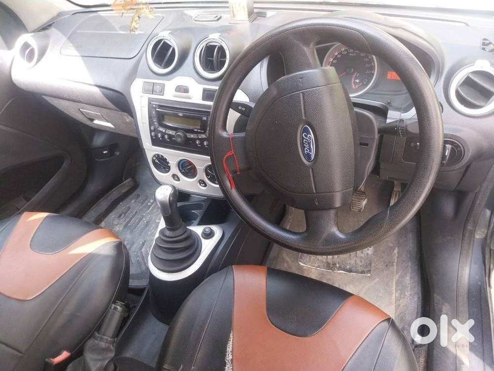 Ford Figo Duratec Titanium 1.2, 2010, Petrol