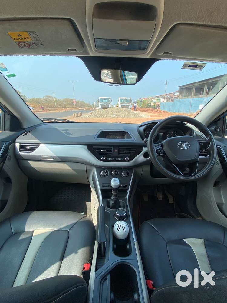 Tata Nexon, 2018, Petrol