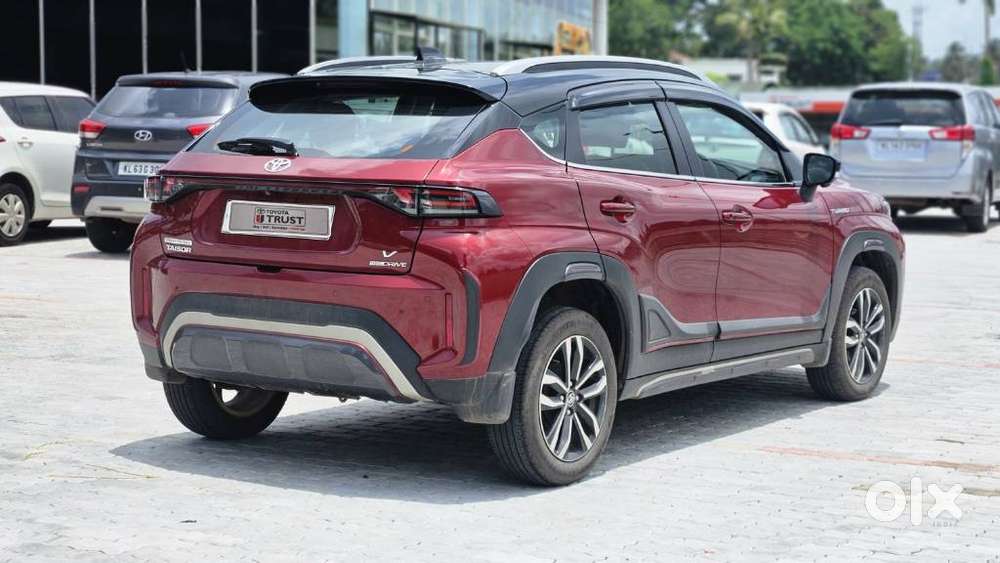 Toyota Urban Cruiser Taisor V 1.0 Petrol Mt, 2025, Petrol