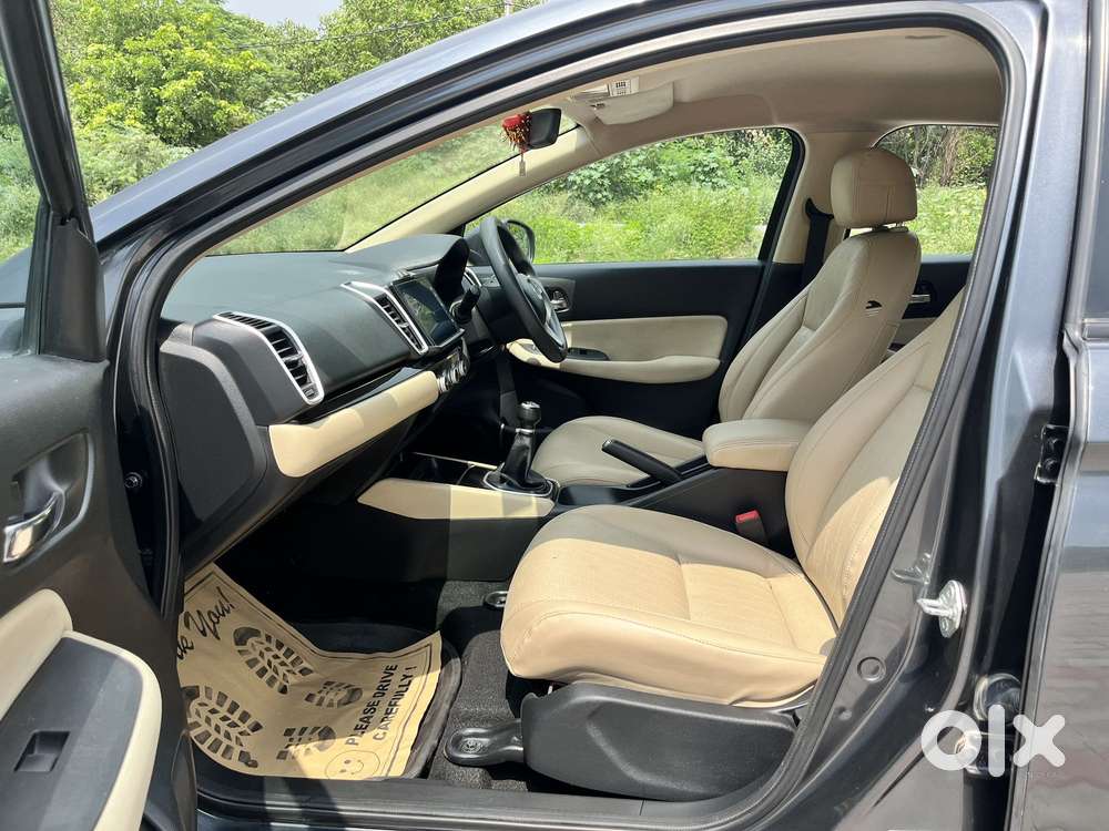 Honda City 1.5 V 5th Gen I-vtec Mt, 2022, Petrol