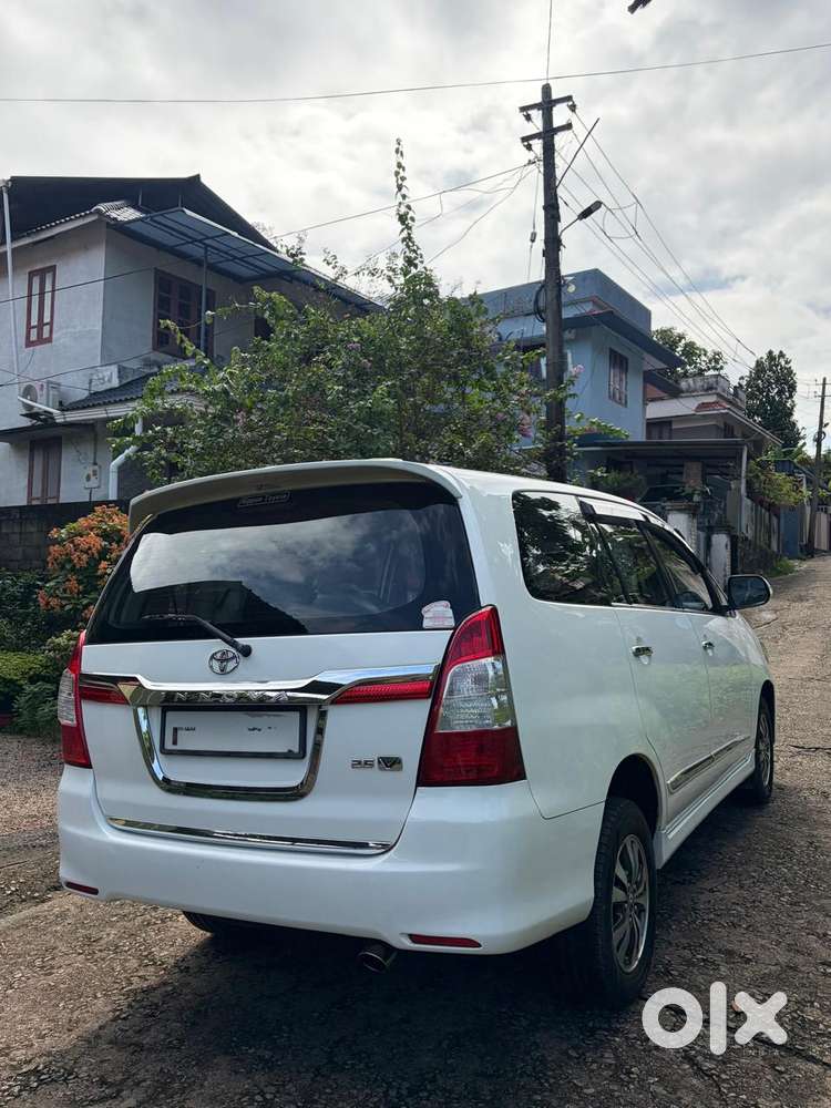 Toyota Innova 2.5 V 7 Str, 2015, Diesel