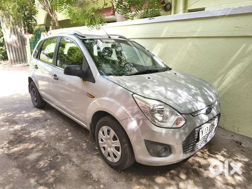 Ford Figo Petrol Exi 2015