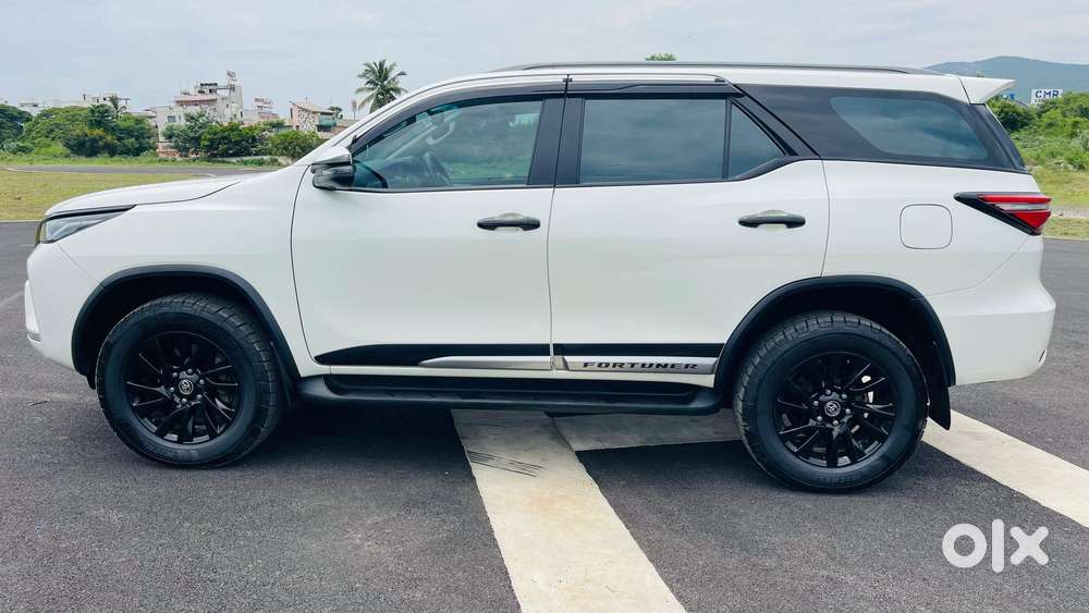 Toyota Fortuner 4x4 Mt 2.8 Diesel, 2021, Diesel