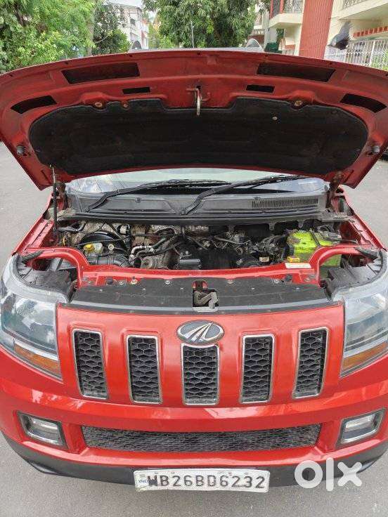 Mahindra Tuv 300 T10 Opt Dual Tone, 2019, Diesel