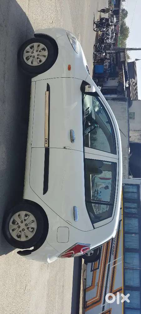 2012 Model I.10