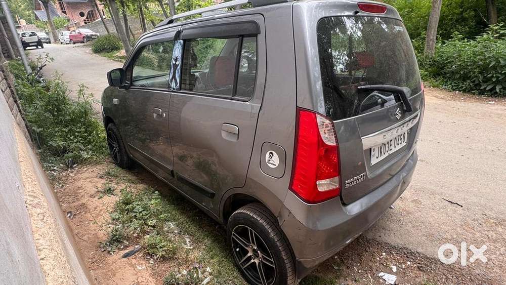 Maruti Suzuki Wagon R 2014 Petrol Well Maintained
