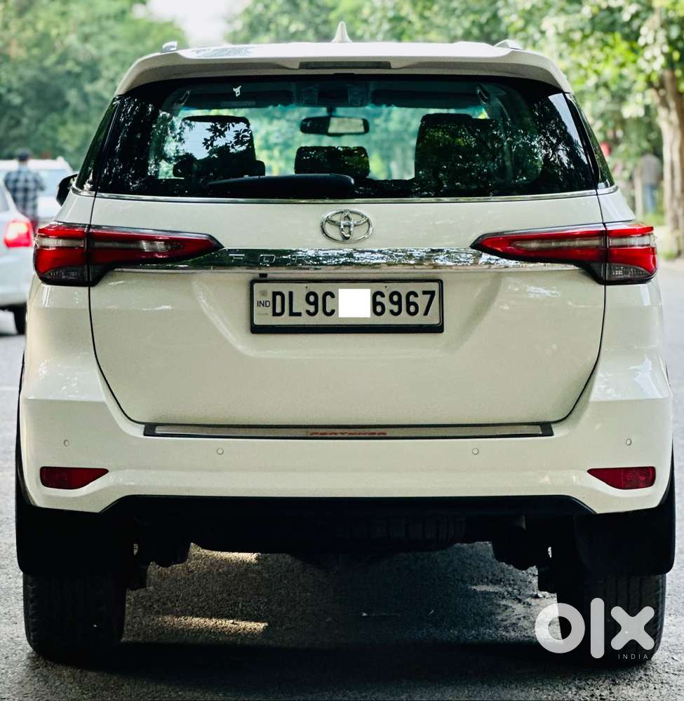 Toyota Fortuner 4x2 At 2.7 Petrol, 2022, Petrol
