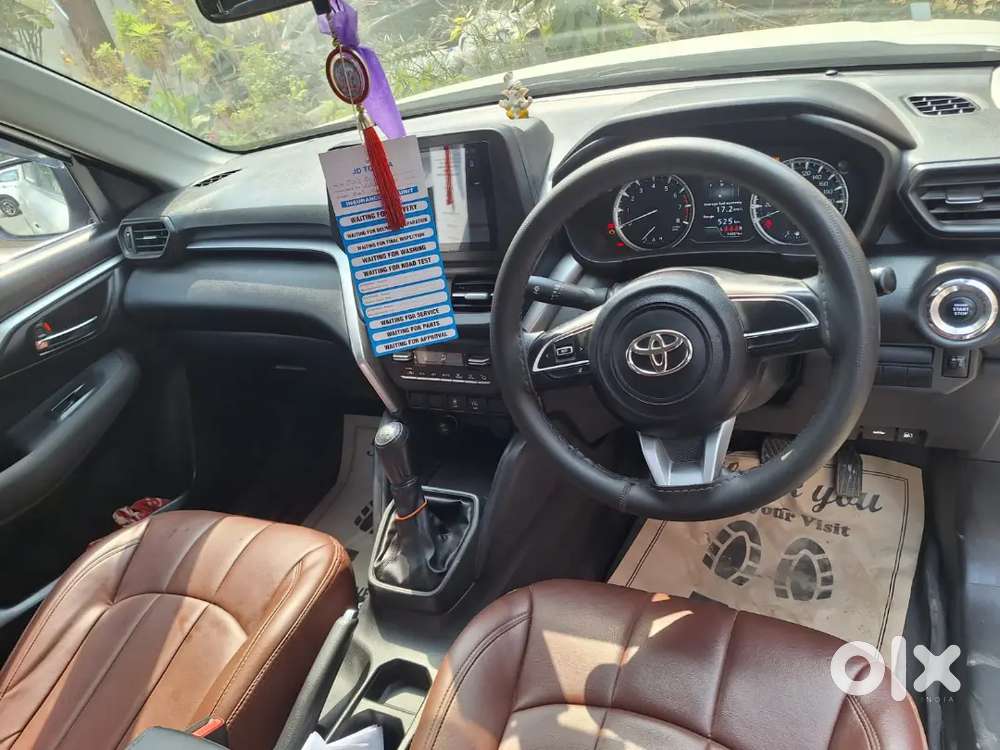 Toyota Urban Cruiser 2024 Hyryder Drive