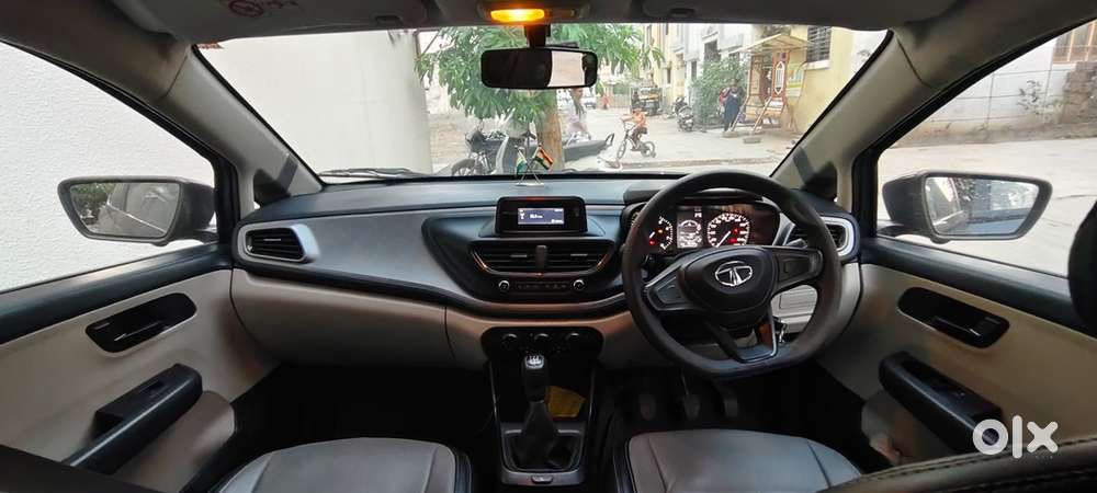 Tata Altroz Petrol Well Maintained