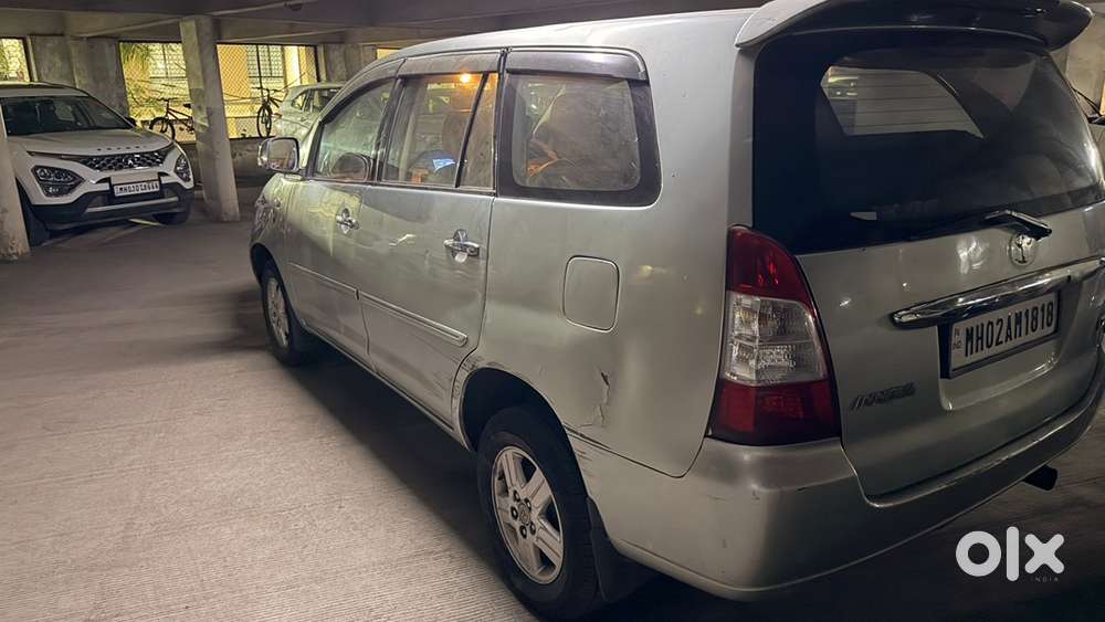 Toyota Innova 2.0 V 2005 Petrol + Cng Excellent Condition