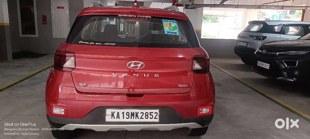 Hyundai Venue 2019 Petrol 37750 Km Driven