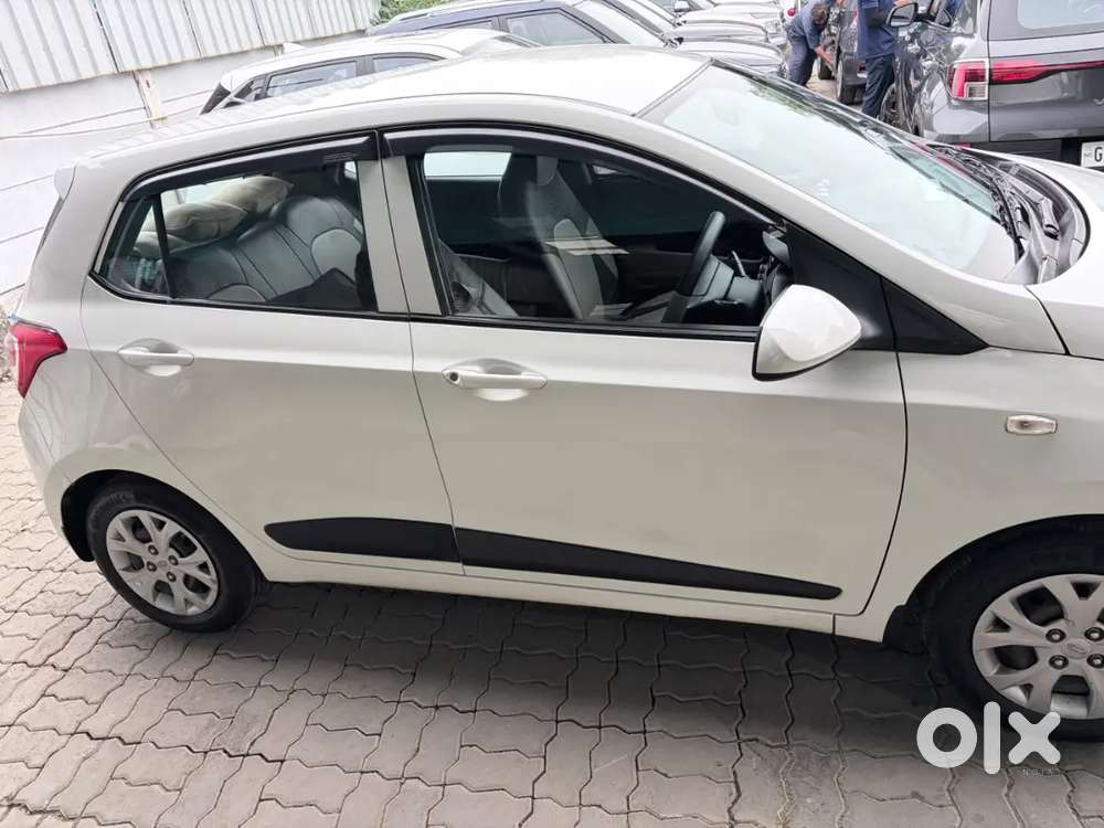 Hyundai Grand I10 2017 Petrol