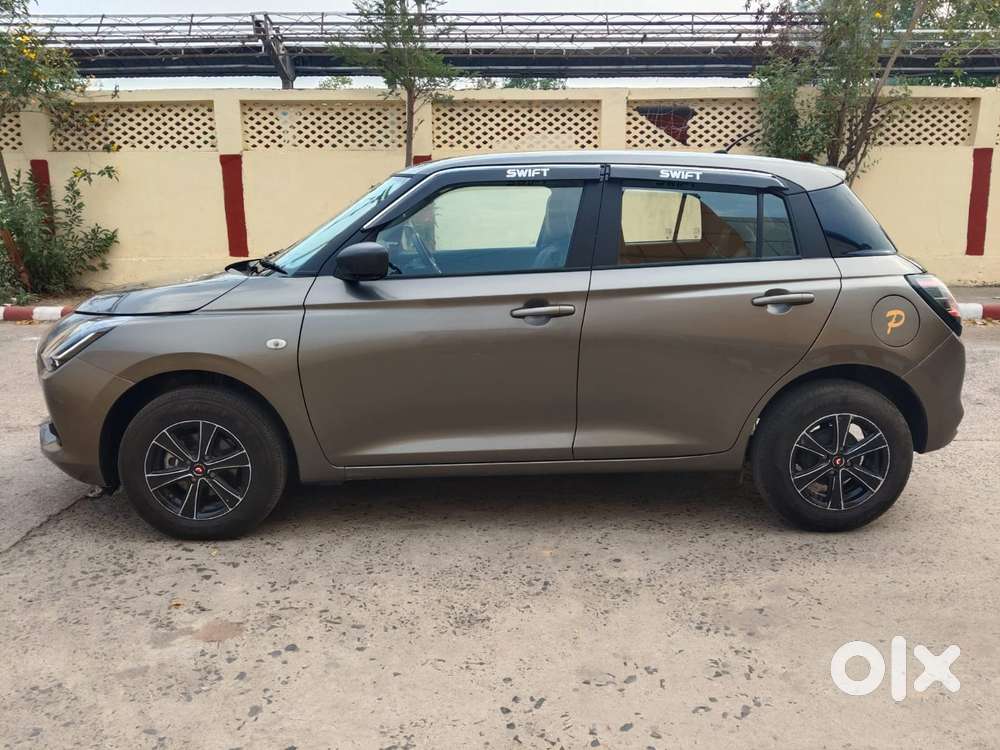 Maruti Suzuki Swift Lxi Optional-o, 2025, Petrol
