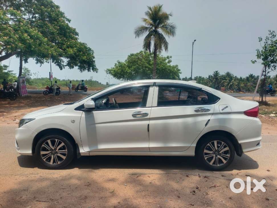 Honda City 1.5 Sv I-vtec Mt, 2022, Petrol