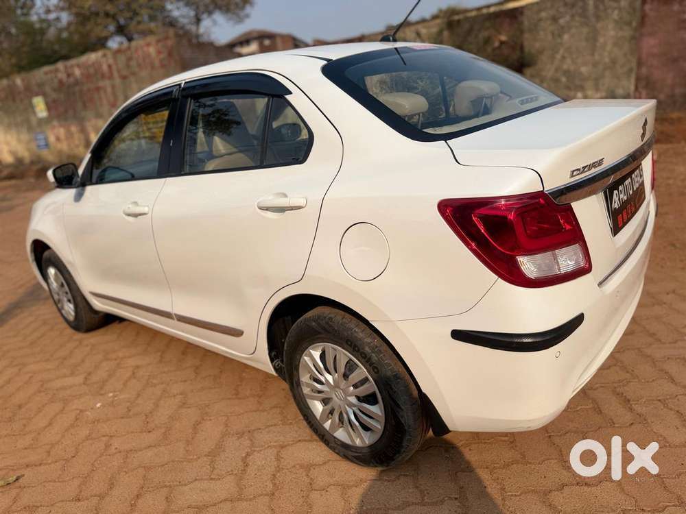 Maruti Suzuki Dzire 1.2 Vxi, 2022, Petrol