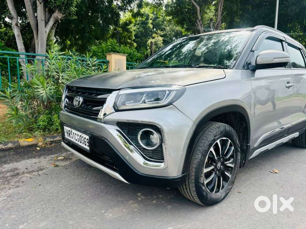 Toyota Urban Cruiser 1.5 Premium Grade At, 2022, Petrol