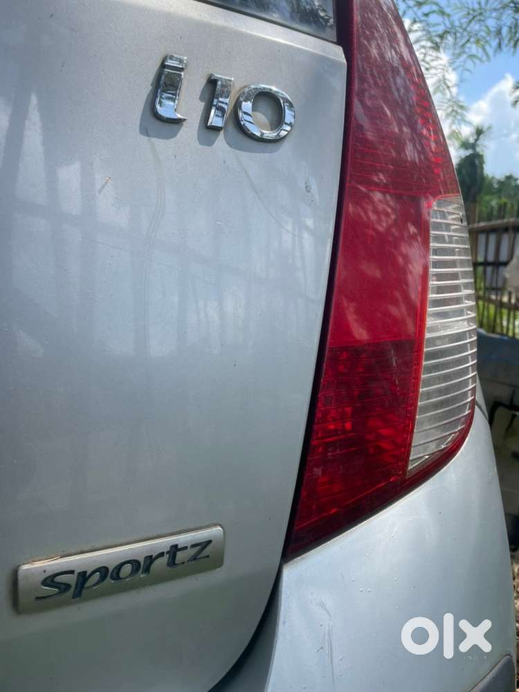 Hyundai I10 Sportz Petrol 2010