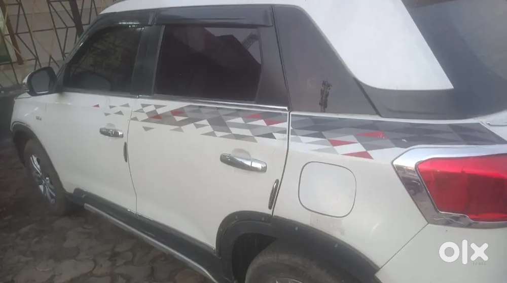 Maruti Suzuki Brezza 2017 Diesel 100000 Km Driven