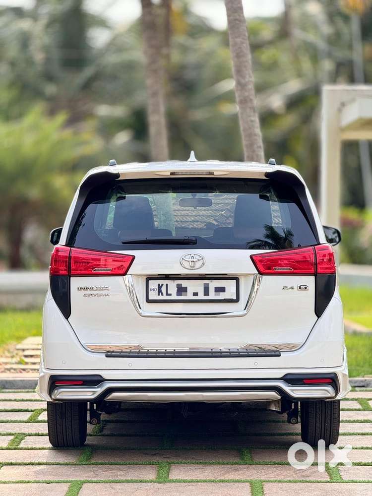 Toyota Innova Crysta 2.8 Gx At, 2022, Diesel