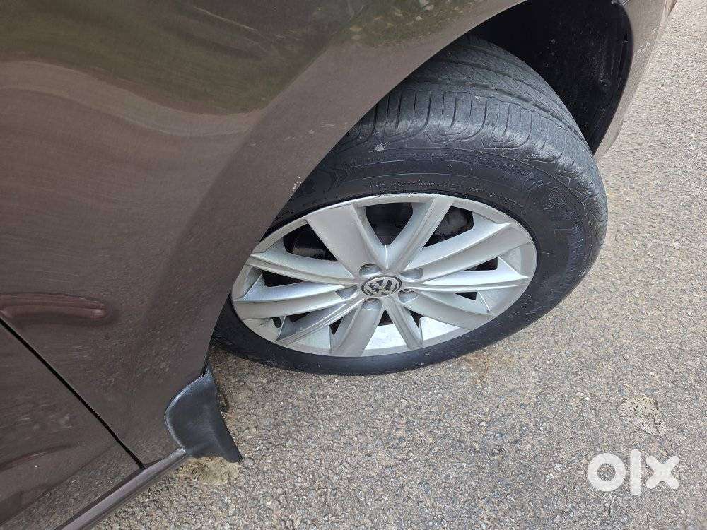 Volkswagen Vento 1.6 Highline, 2016, Petrol