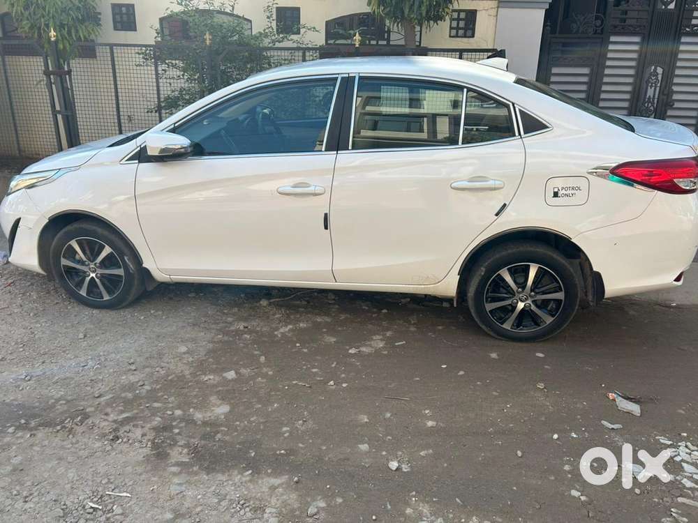 Toyota Yaris 2021 Petrol 51000 Km Driven