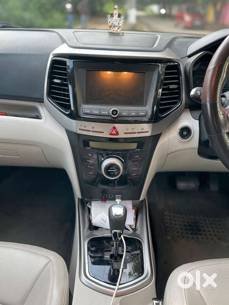 Mahindra Xuv300 W8 Amt Optional Diesel, 2023, Diesel