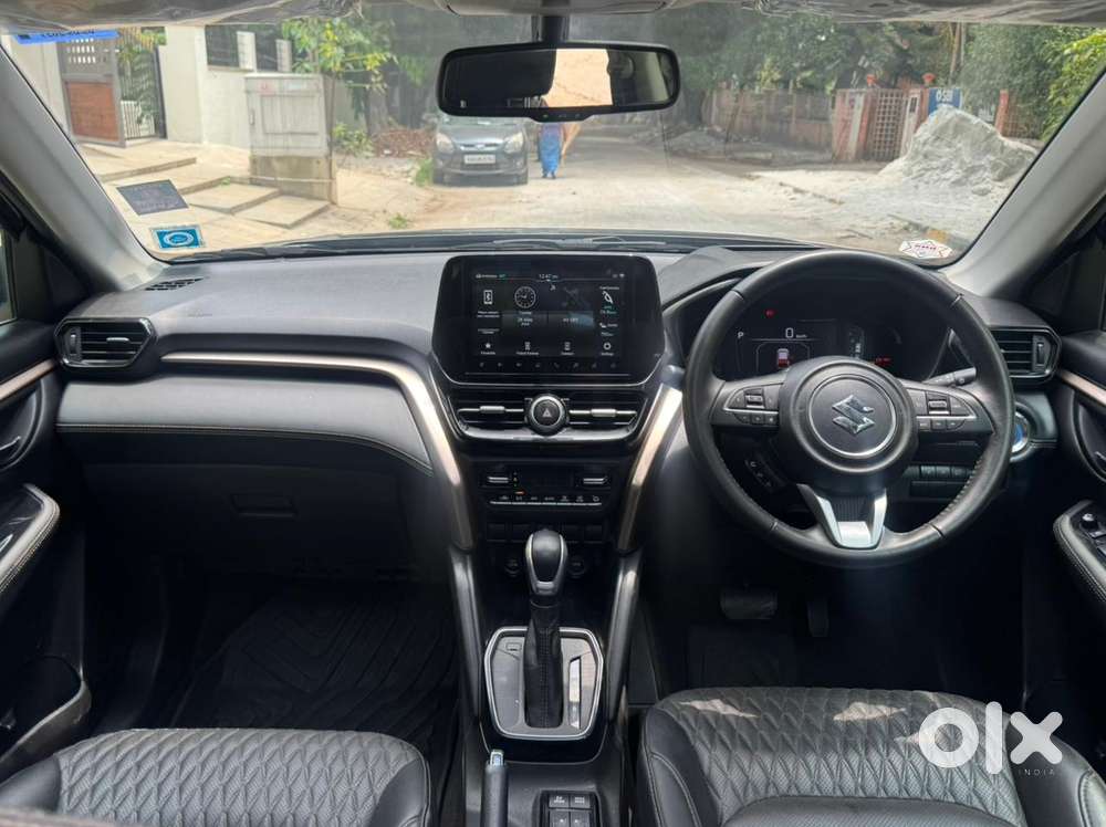 Maruti Suzuki Grand Vitara 1.5 Alpha Plus Intelligent Hybrid Ecvt, 2..
