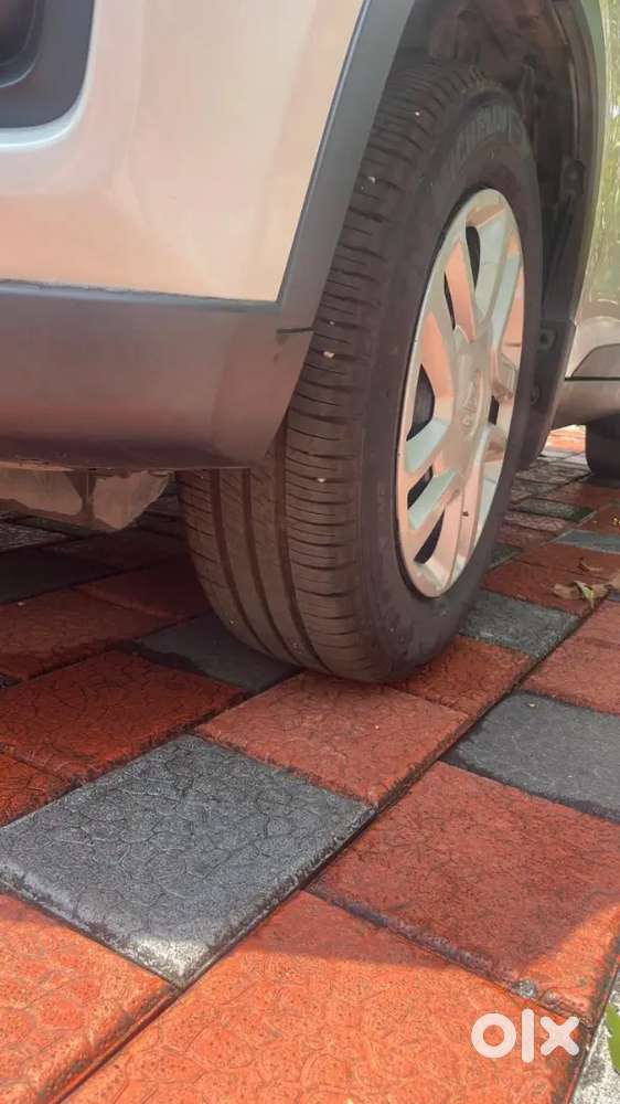 Maruti Suzuki Vitara Brezza Vxi 2021 Petrol 47863 Km Driven