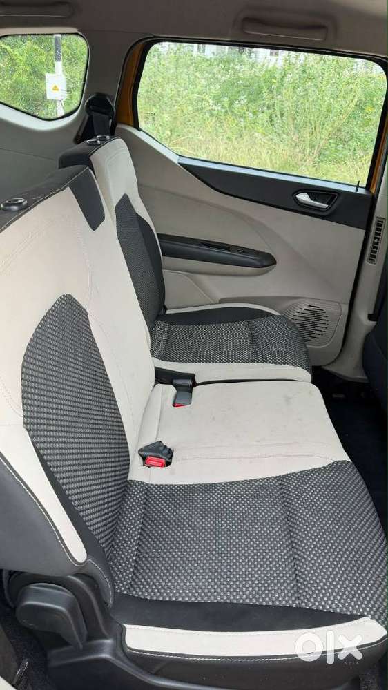 Renault Triber Rxz Easy-r Amt, 2022, Petrol