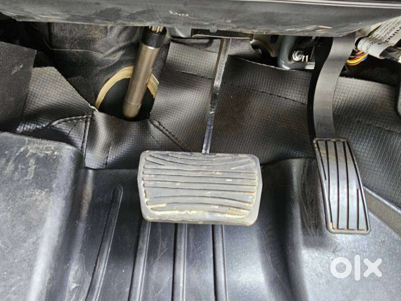 Mahindra Xuv700 Ax7l 6 Str At, 2024, Petrol