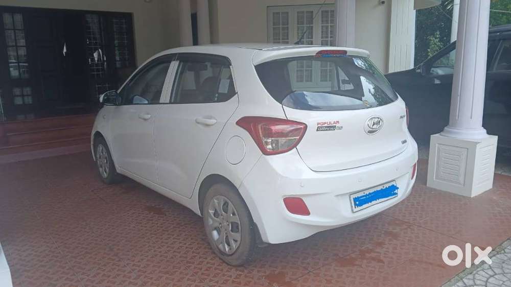 Grand I10 Magna Automatic Petrol Very Good Condition.