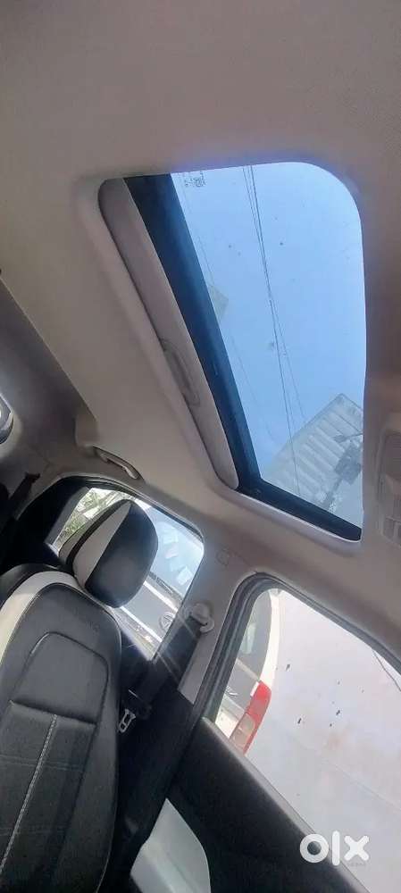 Tata Punch 2024 Petrol 16102 Km Driven