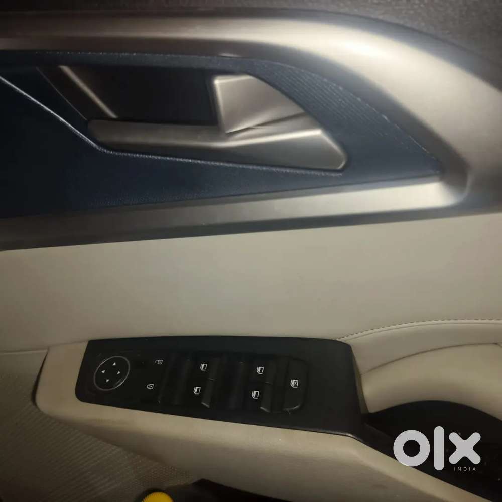 Kia Carens 1.4 Luxury 2024