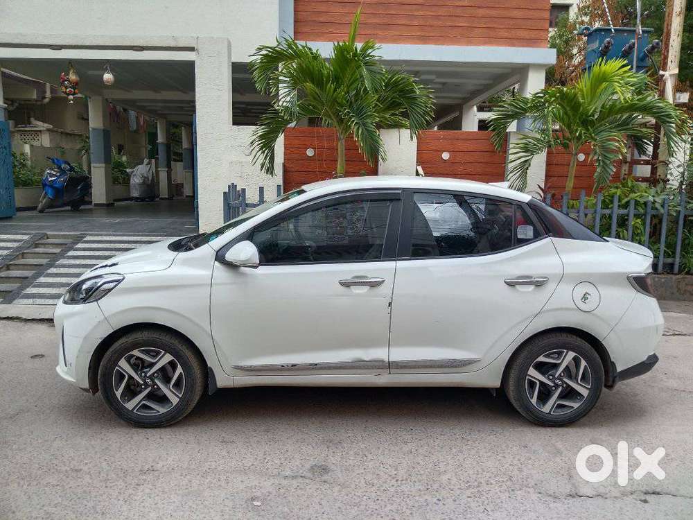 Hyundai Aura Sx Plus Automatic, 2020, Petrol
