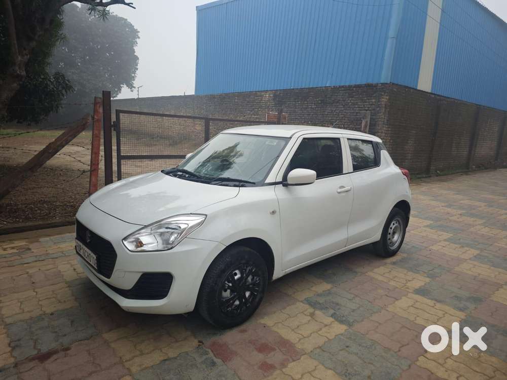 Maruti Suzuki Swift Lxi Optional-o, 2019, Petrol
