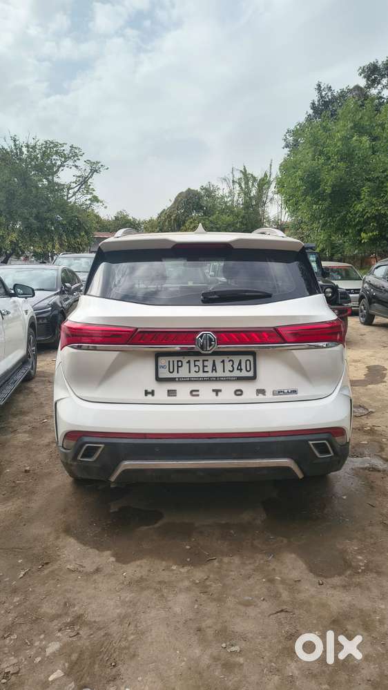 Mg Hector Plus Sharp Pro Blackstorm 1.5 Turbo Petrol Cvt 7 Str, 2023..