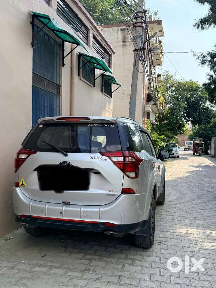 Mahindra Xuv500 2021 Diesel Well Maintained