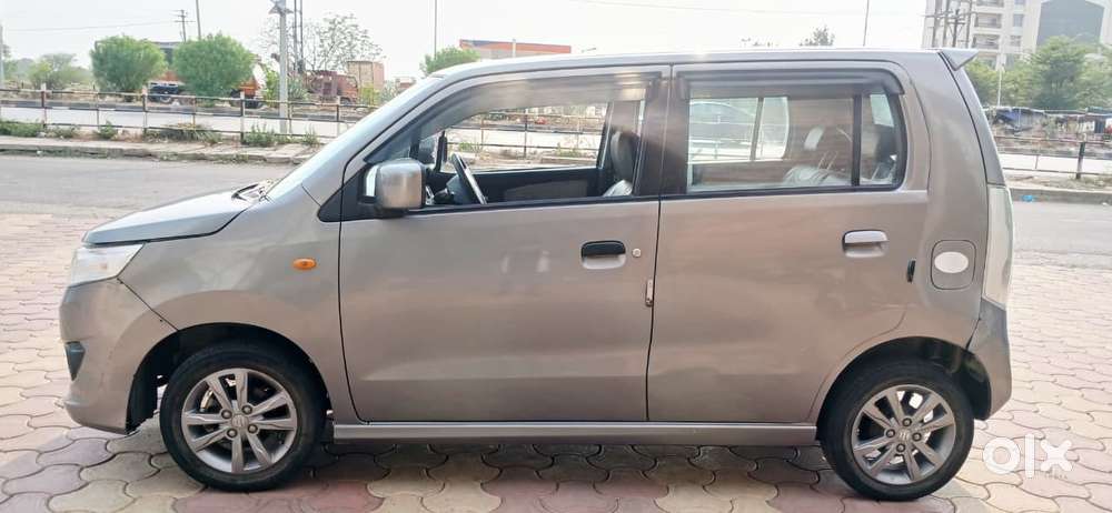 Maruti Suzuki Stingray Vxi Optional, 2017, Petrol