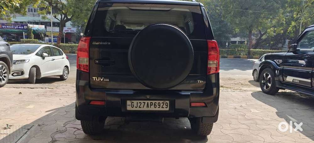 Mahindra Tuv 300 T6 Plus, 2016, Diesel