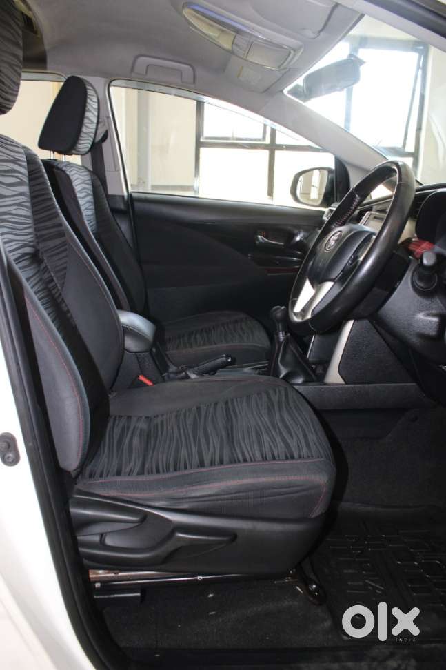 Toyota Innova Crysta Touring Sport 2.4 Mt, 2017, Diesel