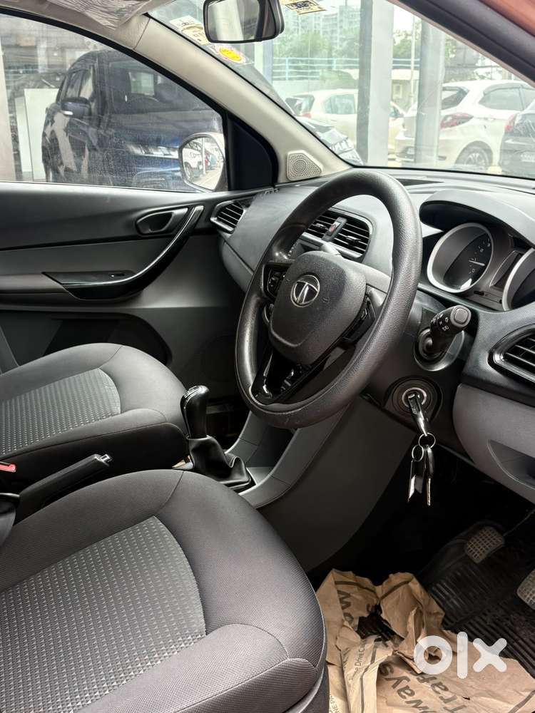 Tata Tigor 1.2 Revotron Xt, 2017, Petrol